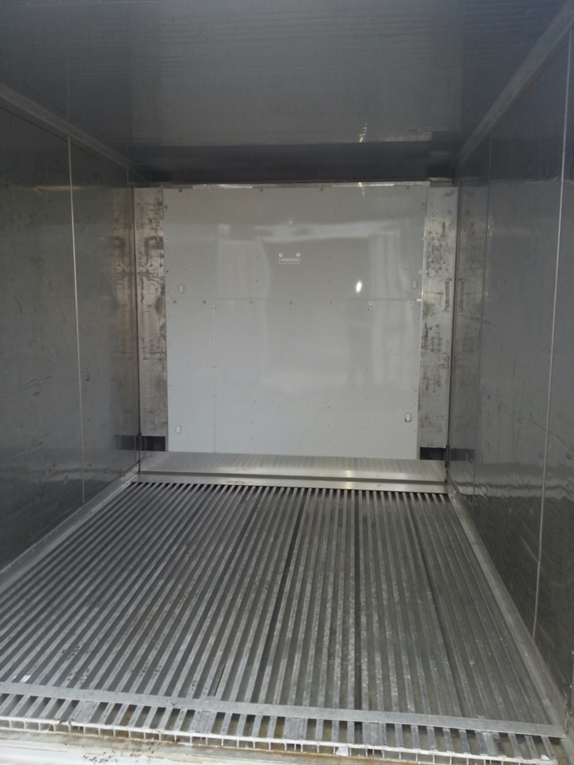 10' Refrigerated Container (SUPER FREEZER) - RAVA Group Container Services