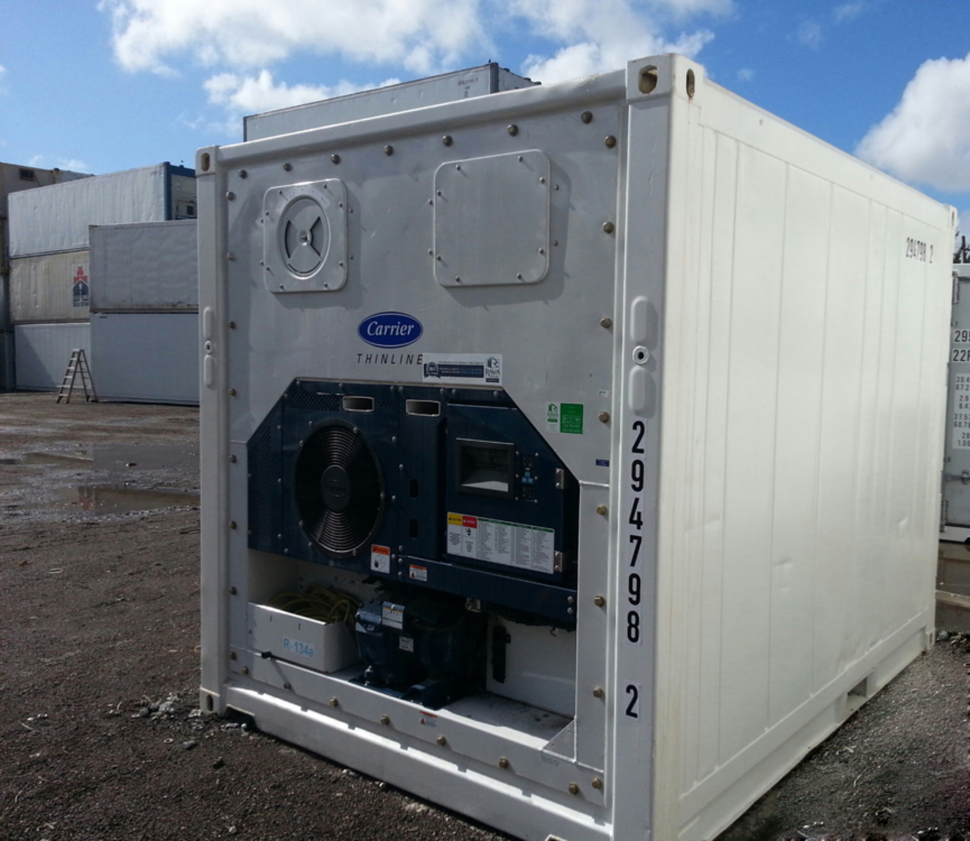 10' Refrigerated Container (SUPER FREEZER) - RAVA Group Container Services